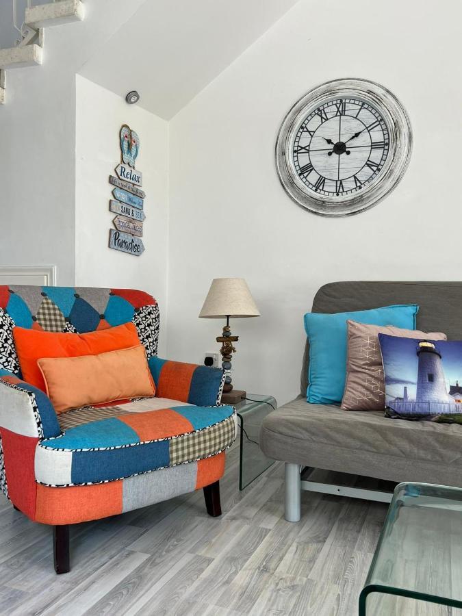 Cozy Beach House Перволія Екстер'єр фото