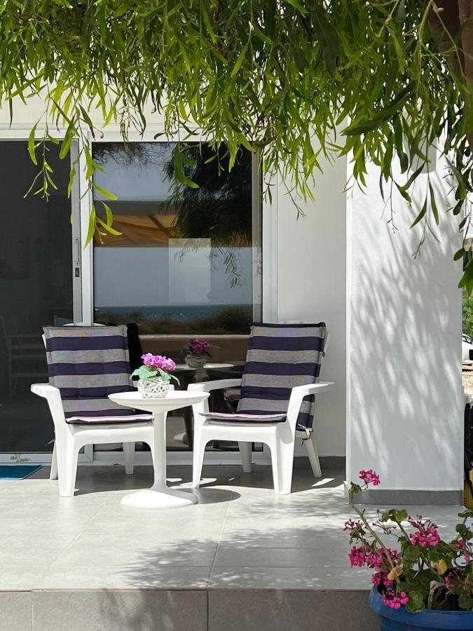Cozy Beach House Перволія Екстер'єр фото