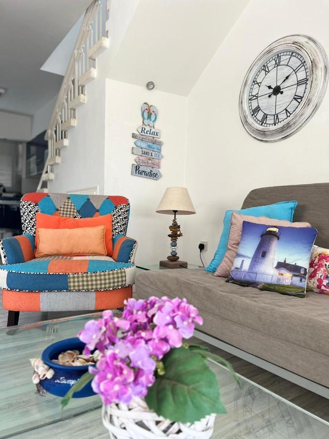 Cozy Beach House Перволія Екстер'єр фото