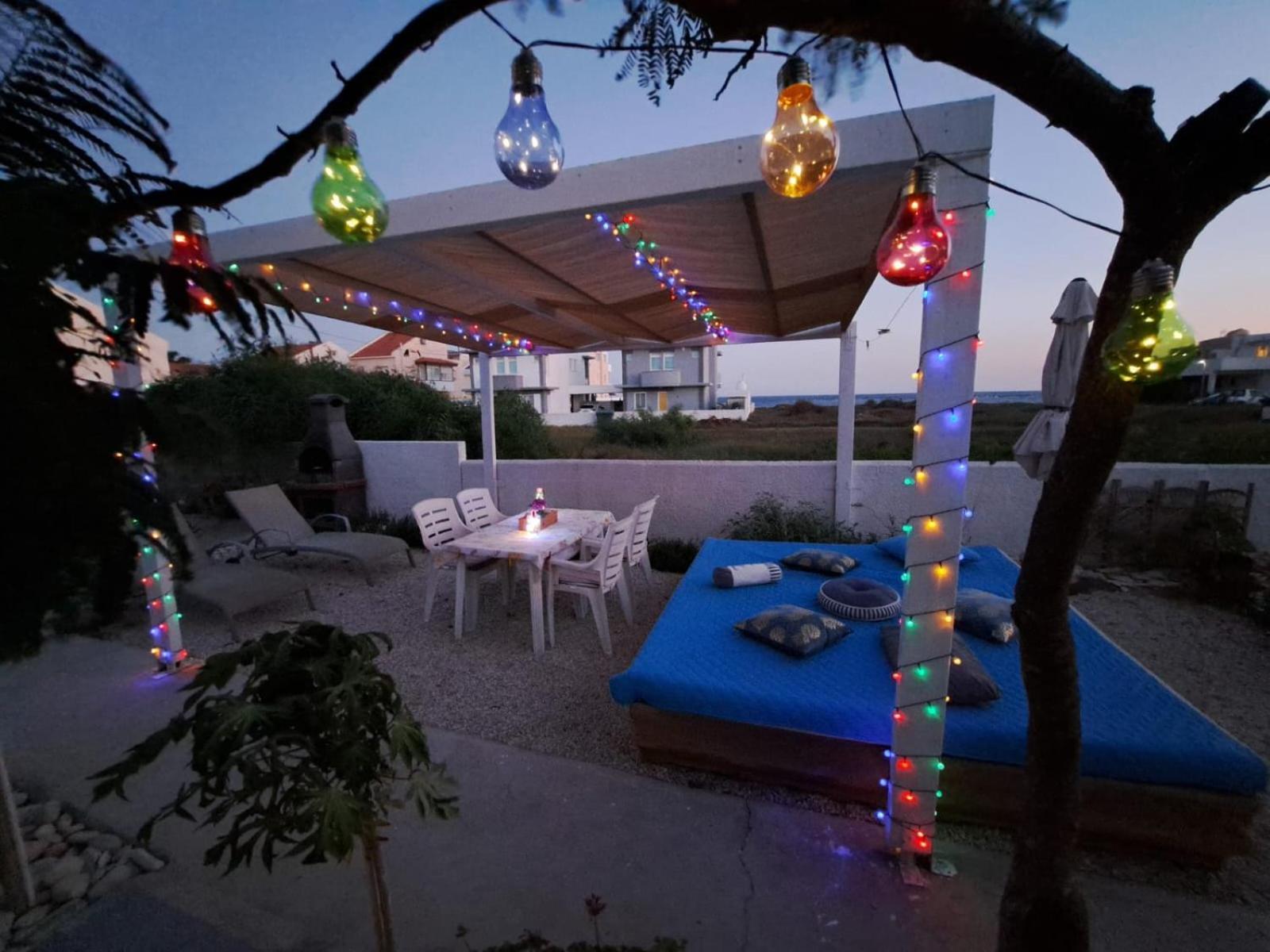Cozy Beach House Перволія Екстер'єр фото