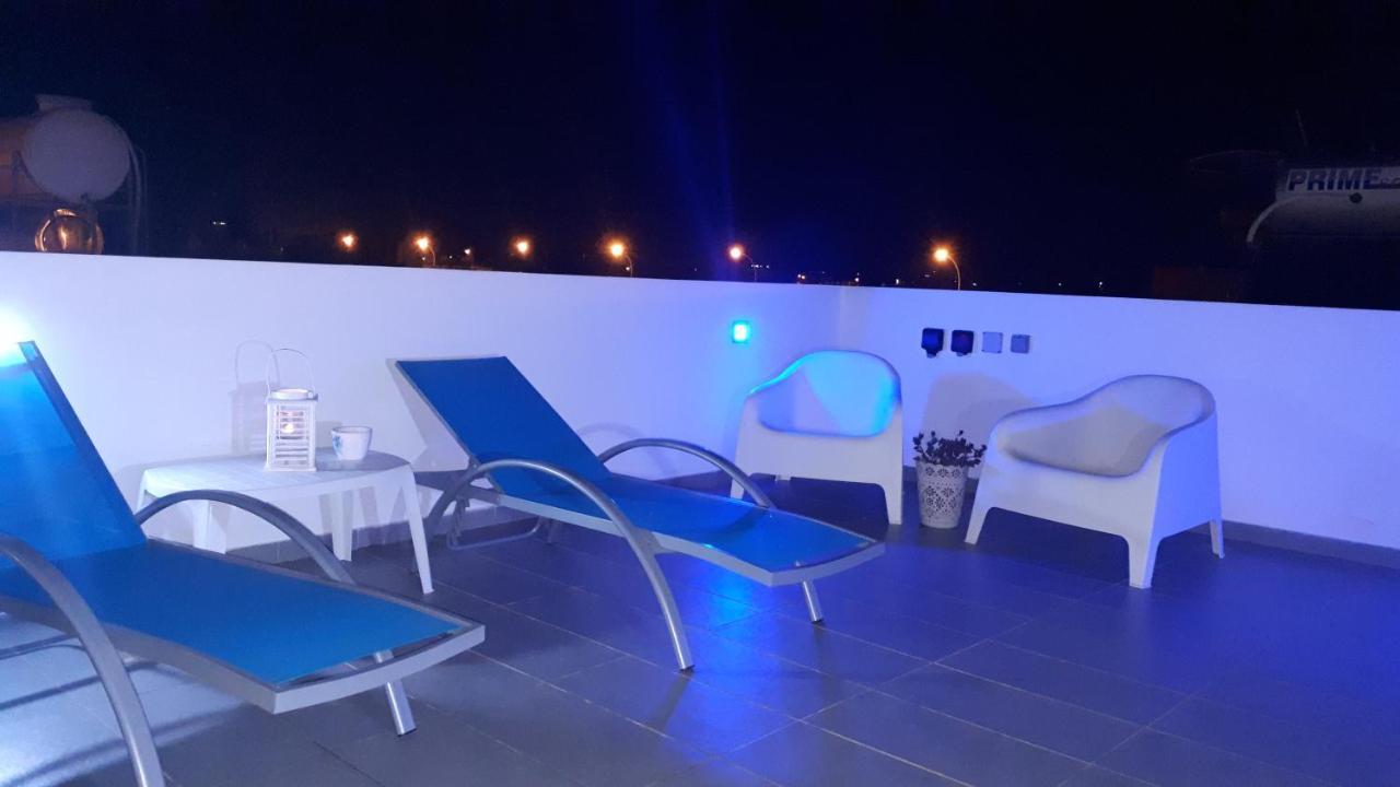 Cozy Beach House Перволія Екстер'єр фото